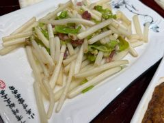 -蔼若春.传承三十年云南菜(金碧公园店)