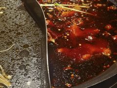 -鹿鸣山草本茶香火锅(园西路店)