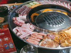 -哈哈碳都·牛肋条无限自助烤肉(宝龙店)