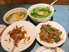 -一坐一忘云南菜(嘉里中心店)