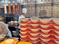 自助取餐区-老半斋(福州路店)