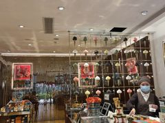 -VENCHI 闻绮(上海佛罗伦萨小镇店)