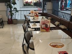 -必胜客(砂之船中东奥莱店)