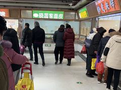 -滨海新区濒开里菜市场