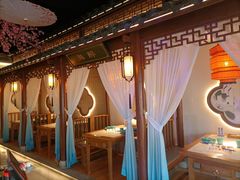 -荷塘秋月·本帮江浙菜(国权路店)