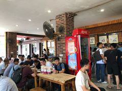 大堂-西环肥仔螺蛳粉(总店)
