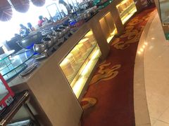 -荣誉国际酒店-云顶旋转餐厅
