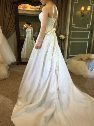 -LANYI COUTURE高级婚纱礼服改衣店