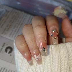 -古啦啦·自助美甲美睫