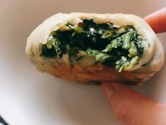 虾皮野菜盒子-玉华台饭庄(裕中西里小区店)