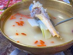 -江湖亮亮蒸虾大排档烤全羊清真(武汉总店)