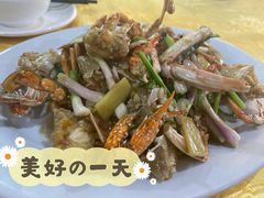 -霞涌市场海鲜摆卖区