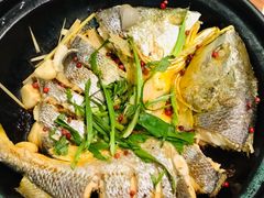 香茅焗东海大黄鱼-云海肴·汽锅鸡·云南菜(美罗城店)