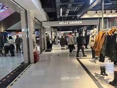 -燕莎奥特莱斯购物中心