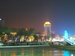 -人民防洪胜利纪念塔