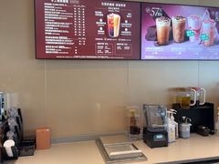 -星巴克臻选(华堂·新辰汇店)