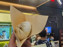 -瑞虹新天地月亮湾