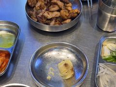 -哈哈碳都·牛肋条无限自助烤肉(台江万达店)