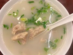 本帮肚肺汤-三两春(浦三路店)