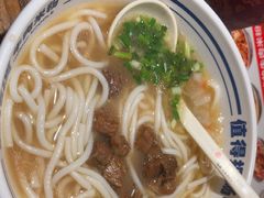 -鑫花溪牛肉米粉(文星广场店)