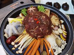 -百年石锅饭(阿里郎美食街店)