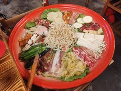 -陈叉子钢盆烤肉(中原万达店)