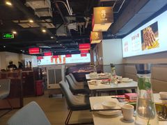 大堂-老佛爷铜炉蛙锅(海岸城店)