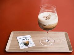 -UNI UNI(环亚凯瑟琳店)