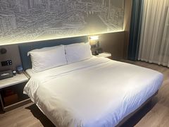 -丽呈睿轩酒店(广州北京路步行街农讲所地铁站店)