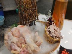 -洪氏嗨捞·猪肚鸡火锅(阳光天地店)