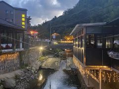 -藏龙百瀑漂流