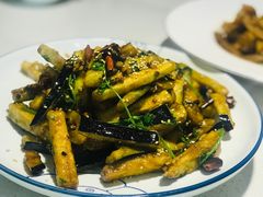 -聚友斋(陶瓷琉璃馆水晶街店)