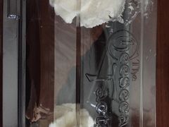 -The Cheesecake Factory(baldwin avenue)