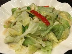 猪油渣炒包菜-御膳粥·牛乳粥底火锅·地道顺德菜(容桂店)