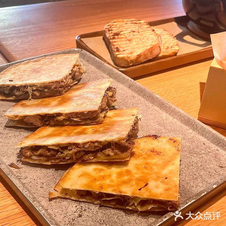 昆山万象汇 [礼花]心心念念的豆库ʕ •ᴥ•ʔ