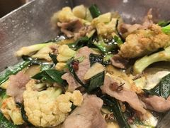 -川堂风·跷脚牛肉·乐山爆炒(宝山日月光店)