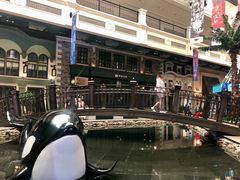 -香巴拉云南餐厅(华莱坞店)