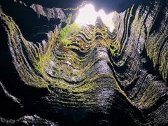 -梭布垭石林景区