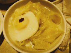 -海底捞火锅(凯德广场店)