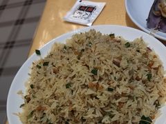 -鹏城人家海鲜酒家·23年老字号(较场尾店)