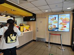 -麦当劳(军博店)