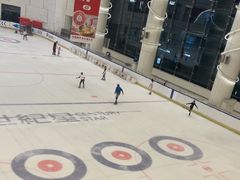 -世纪星滑冰俱乐部(万象城店)