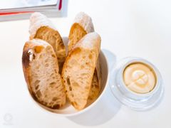餐前面包-Le Comptoir de Pierre Gagnaire