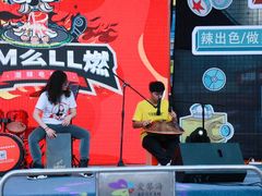 -COCO  BOMB国际流行音乐(爱琴海校区)