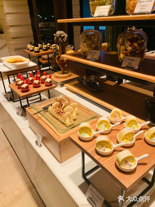 中航泊悦酒店·云庭咖啡厅(虹桥机场T2店)自助取餐区图片
