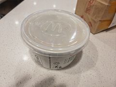 餐具摆设-麦当劳(广州南站店)