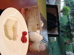 -岷山饭店-芝芝自助餐厅