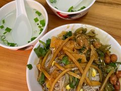 -罗家杏传统特色海南粉(人民西路总店)