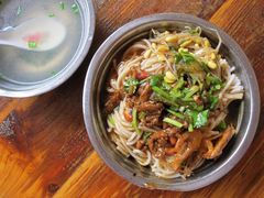 -灵山卢梅燕粉店