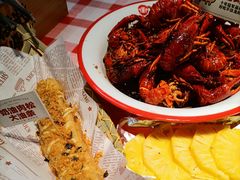 甜麻干煸小龙虾-在老街·淮安大排档·甜麻干煸龙虾·烧烤(河下古镇店)